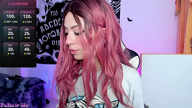 Snapshot of Anni_420_ chatting on October 29, 2025, 8:24 am Anni 420  online show from October 29, 2025, 8:24 am