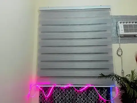 Nexusmooree20 online show from November 29, 2025, 3:12 pm