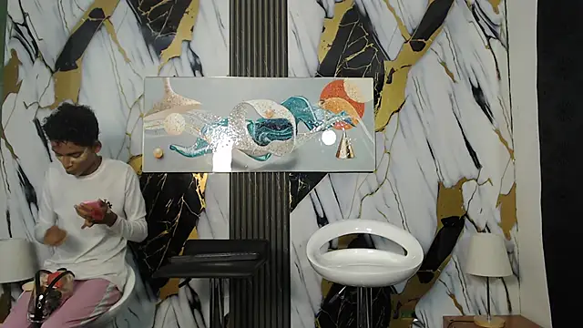 VERY HOT GUYS online show from March 25, 2026, 1:17 am