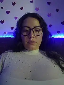 annyaparis online show from February 20, 2026, 1:13 am