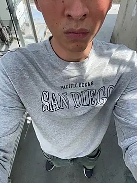 LiamMyst online show from April 9, 2026, 2:34 pm