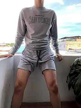 LiamMyst online show from November 12, 2025, 1:48 pm