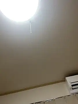 mia2 jp online show from December 4, 2025, 4:44 am