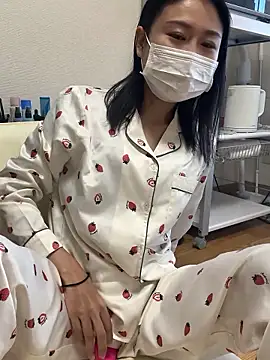 mia2 jp online show from November 19, 2025, 5:29 am