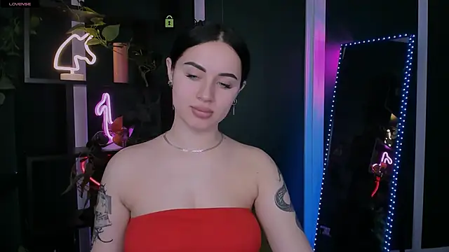 Snapshot of vivy_star1 chatting on May 23, 2026, 6:40 pm vivy star1 online show from May 23, 2026, 6:40 pm