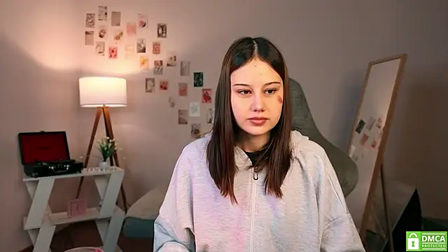 adelle046 online show from November 15, 2025, 10:30 am