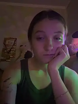 Snapshot of LisaWhiteXq chatting on October 8, 2025, 7:36 pm LisaWhiteXq online show from October 8, 2025, 7:36 pm