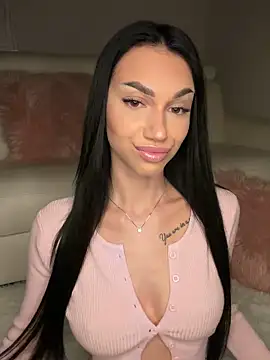 ilariea girl online show from March 12, 2026, 9:41 pm