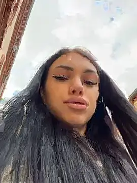 Snapshot of ilariea_girl chatting on October 24, 2025, 2:16 pm ilariea girl online show from October 24, 2025, 2:16 pm