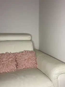 Snapshot of ilariea_girl chatting on November 27, 2025, 9:37 pm ilariea girl online show from November 27, 2025, 9:37 pm