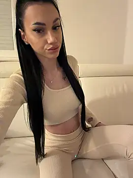 ilariea girl online show from February 14, 2026, 8:31 pm