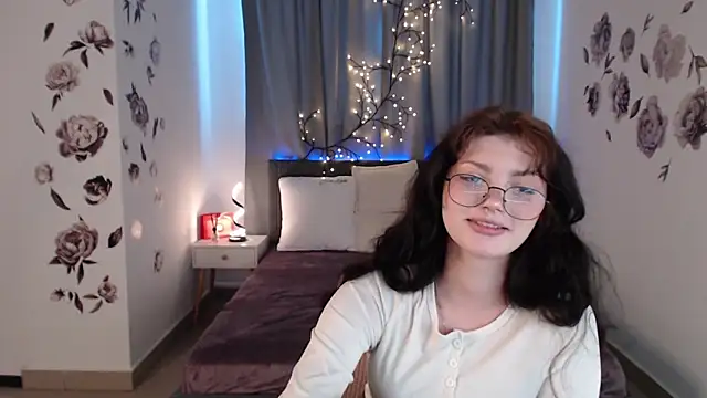 MileyRood online show from November 25, 2025, 1:06 am