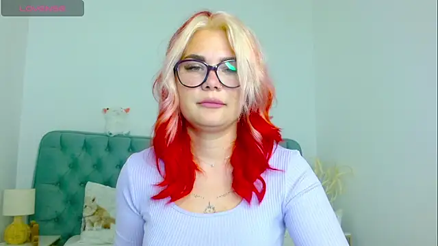 Snapshot of Naughty_kittyy1 chatting on October 4, 2025, 7:37 pm Naughty kittyy1 online show from October 4, 2025, 7:37 pm