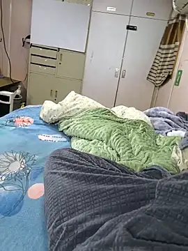 han515319 online show from February 26, 2026, 1:11 pm