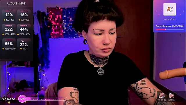 Senorita  Dakota online show from January 13, 2026, 7:18 pm