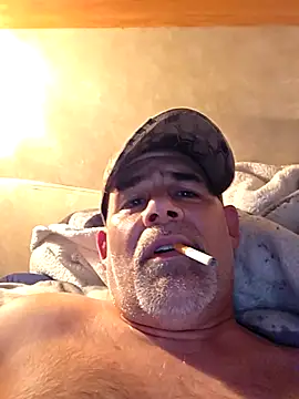 DeeBestEver online show from November 19, 2025, 4:51 pm