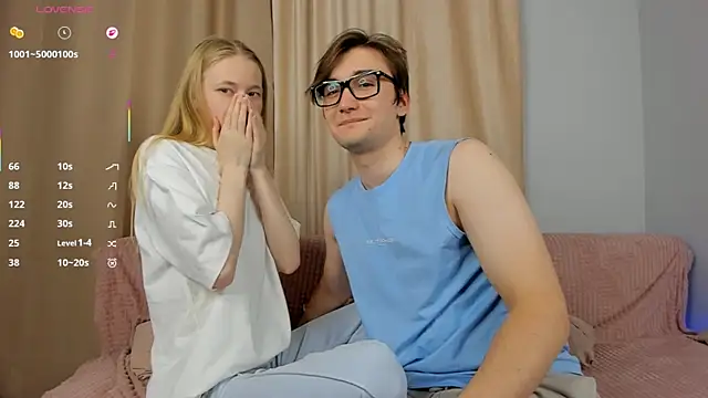 LoversFire online show from October 22, 2025, 1:54 pm