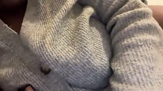 nanaisbackk online show from October 11, 2025, 8:43 pm