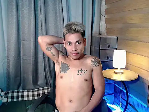 Cute Lucas online show from February 10, 2026, 5:45 pm