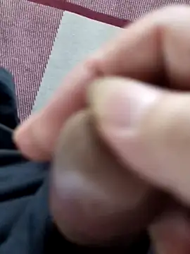 chougegg0214 online show from October 8, 2025, 6:26 am