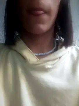 Snapshot of Daphnne_XXX chatting on October 1, 2025, 6:56 pm Daphnne XXX online show from October 1, 2025, 6:56 pm