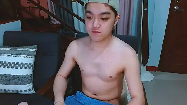 JayKarLo online show from November 6, 2025, 2:54 pm