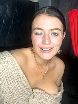 LolaReaX online show from October 21, 2025, 10:14 am