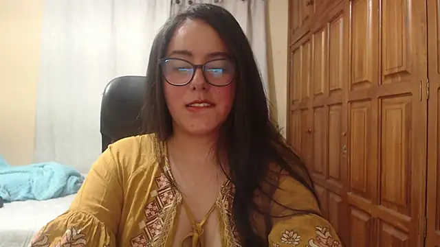 Venus cat  online show from June 16, 2026, 9:26 pm