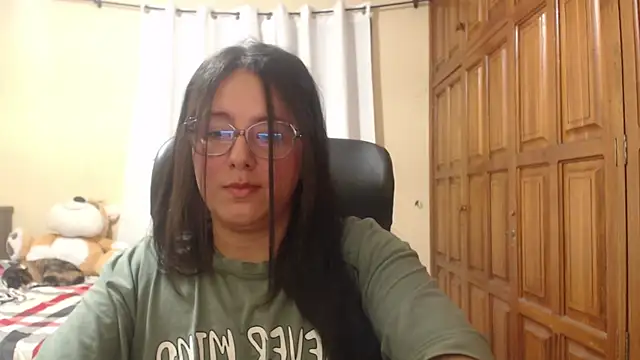 Venus cat  online show from July 12, 2026, 1:39 am