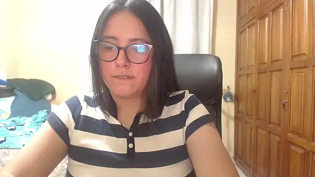 Venus cat  online show from March 10, 2026, 3:32 am