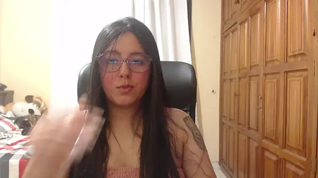 Venus cat  online show from July 18, 2026, 4:21 am