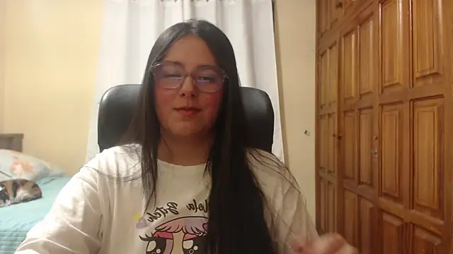 Venus cat  online show from July 25, 2026, 1:35 am