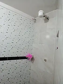 Snapshot of sofii_222 chatting on November 13, 2025, 6:17 am sofii 222 online show from November 13, 2025, 6:17 am