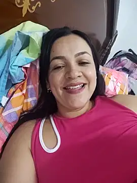 LindaSalo33 online show from December 18, 2025, 10:57 pm