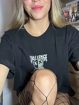 Snapshot of fanyabbey chatting on March 23, 2026, 3:39 am fanyabbey online show from March 23, 2026, 3:39 am