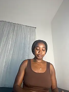 Snapshot of MerliaSsomer chatting on February 24, 2026, 12:39 pm MerliaSsomer online show from February 24, 2026, 12:39 pm