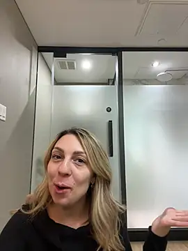 AmberLustXXX online show from February 27, 2026, 2:12 am