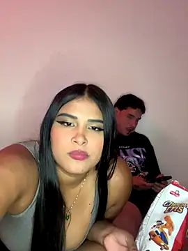 sarafox 10 online show from October 11, 2025, 8:32 pm