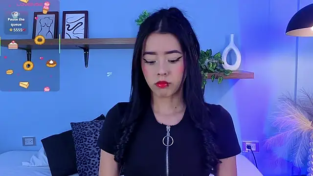 Snapshot of Megan_Ritz chatting on November 16, 2025, 7:29 pm Megan Ritz online show from November 16, 2025, 7:29 pm