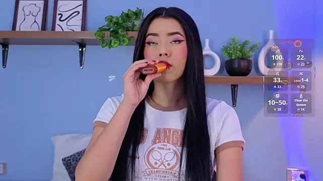 Snapshot of Megan_Ritz chatting on December 4, 2025, 7:24 pm Megan Ritz online show from December 4, 2025, 7:24 pm