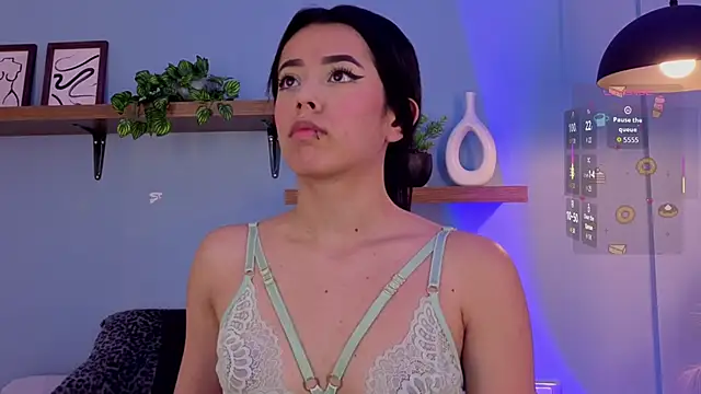 Snapshot of Megan_Ritz chatting on November 21, 2025, 8:08 pm Megan Ritz online show from November 21, 2025, 8:08 pm