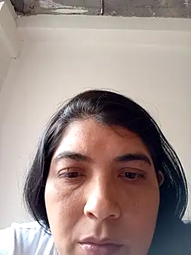 Snapshot of Dulcinea_25 chatting on October 3, 2025, 6:20 pm Dulcinea 25 online show from October 3, 2025, 6:20 pm