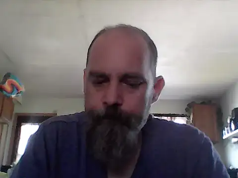 crazyheratic8 online show from April 5, 2026, 8:15 pm