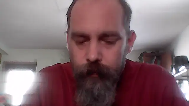 crazyheratic8 online show from December 14, 2025, 6:46 pm