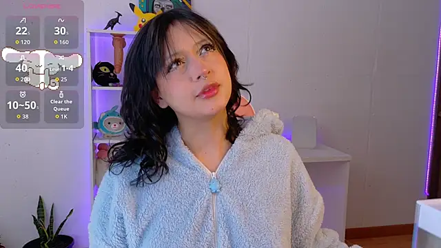 Snapshot of Sallie_Doll chatting on October 28, 2025, 4:28 pm Sallie Doll online show from October 28, 2025, 4:28 pm