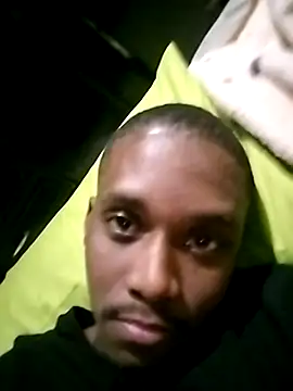 Snapshot of Thabisomgaga1 chatting on May 17, 2026, 1:38 am Thabisomgaga1 online show from May 17, 2026, 1:38 am