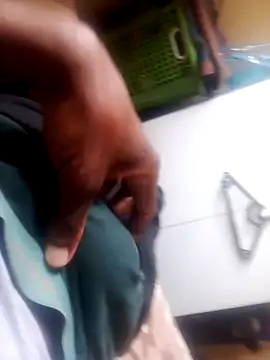 lefalamangmo online show from October 15, 2025, 10:34 am