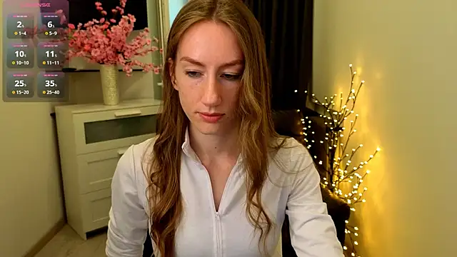 Snapshot of GoldenRose_ chatting on April 23, 2026, 12:40 pm GoldenRose online show from April 23, 2026, 12:40 pm