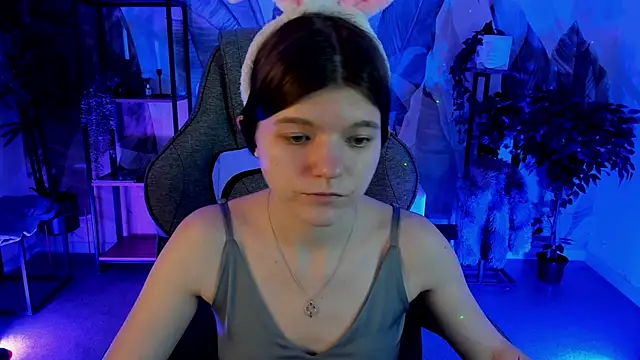 StasyaCollins online show from December 3, 2025, 5:30 am