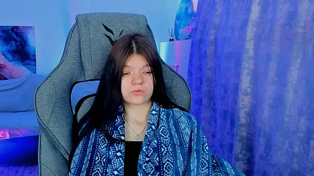 StasyaCollins online show from November 10, 2025, 7:08 pm